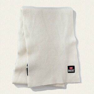NWOT Diesel Knit Scarf